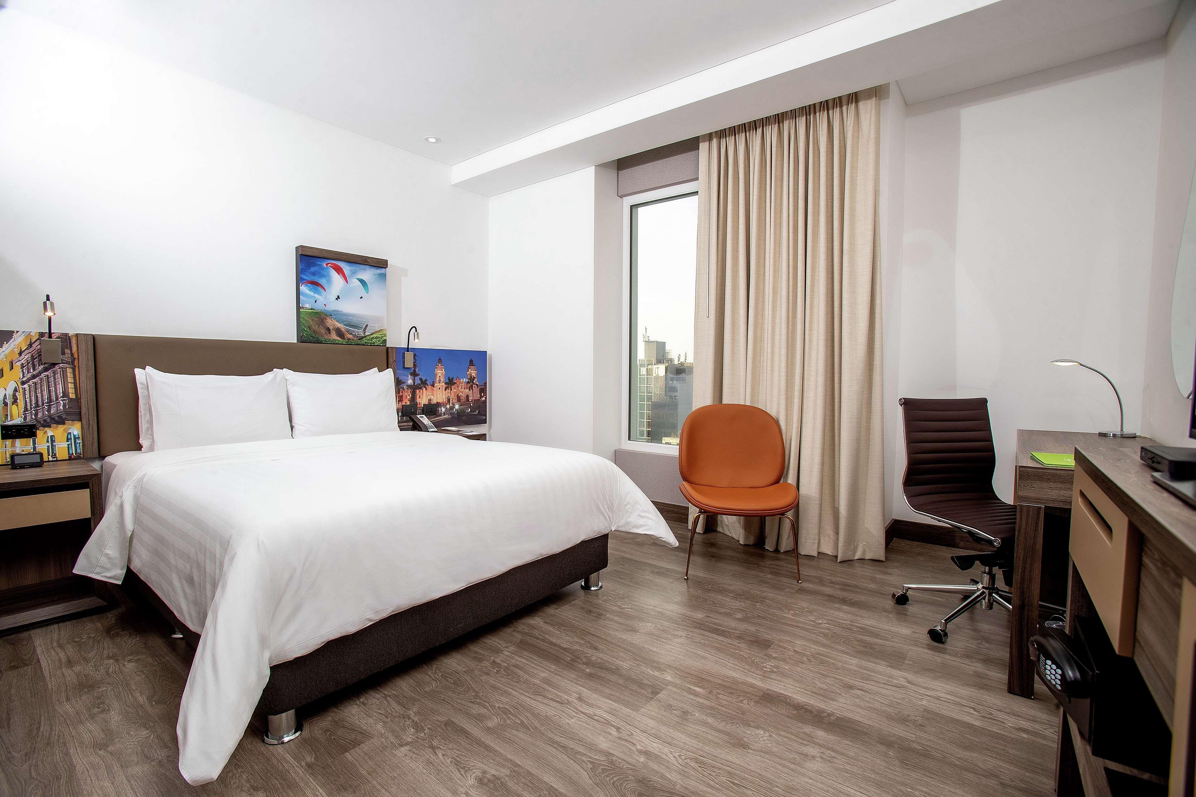 Hampton By Hilton Lima San Isidro Otel Dış mekan fotoğraf